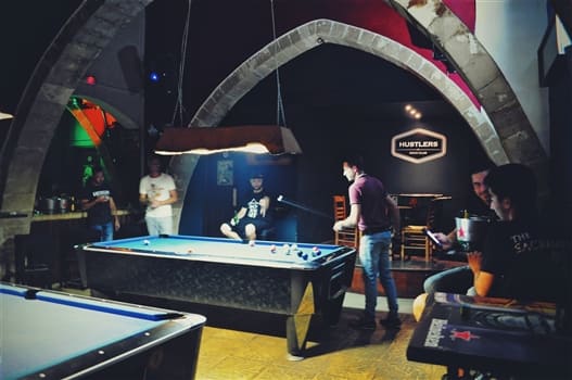 Hustlers Rock Club - Playing pool Hustlers Rock Club - Playing pool