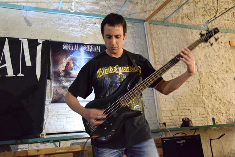 Social Scream - Alexandros Oikonomou